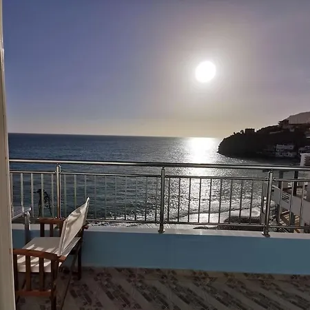 Prázdninový dům Amazing House Erato In Front Of The Sea - South Creta Paránimfoi